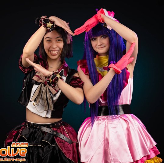 Costumed performers at pop culture event